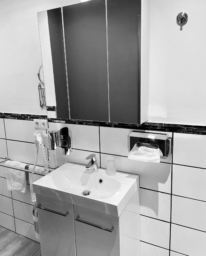 Landgasthaus Alter Posthof Halsenbach Dış mekan fotoğraf